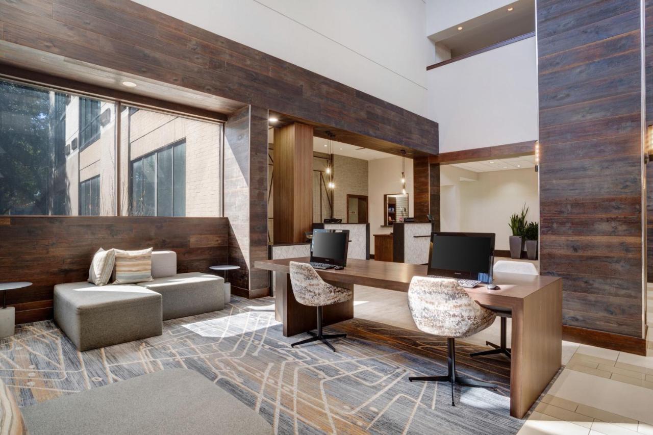 Houston Marriott North Hotel Екстериор снимка